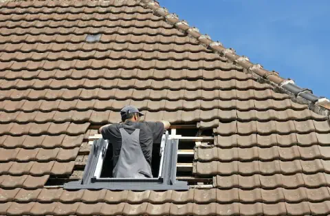 Pose de velux - Villecerf